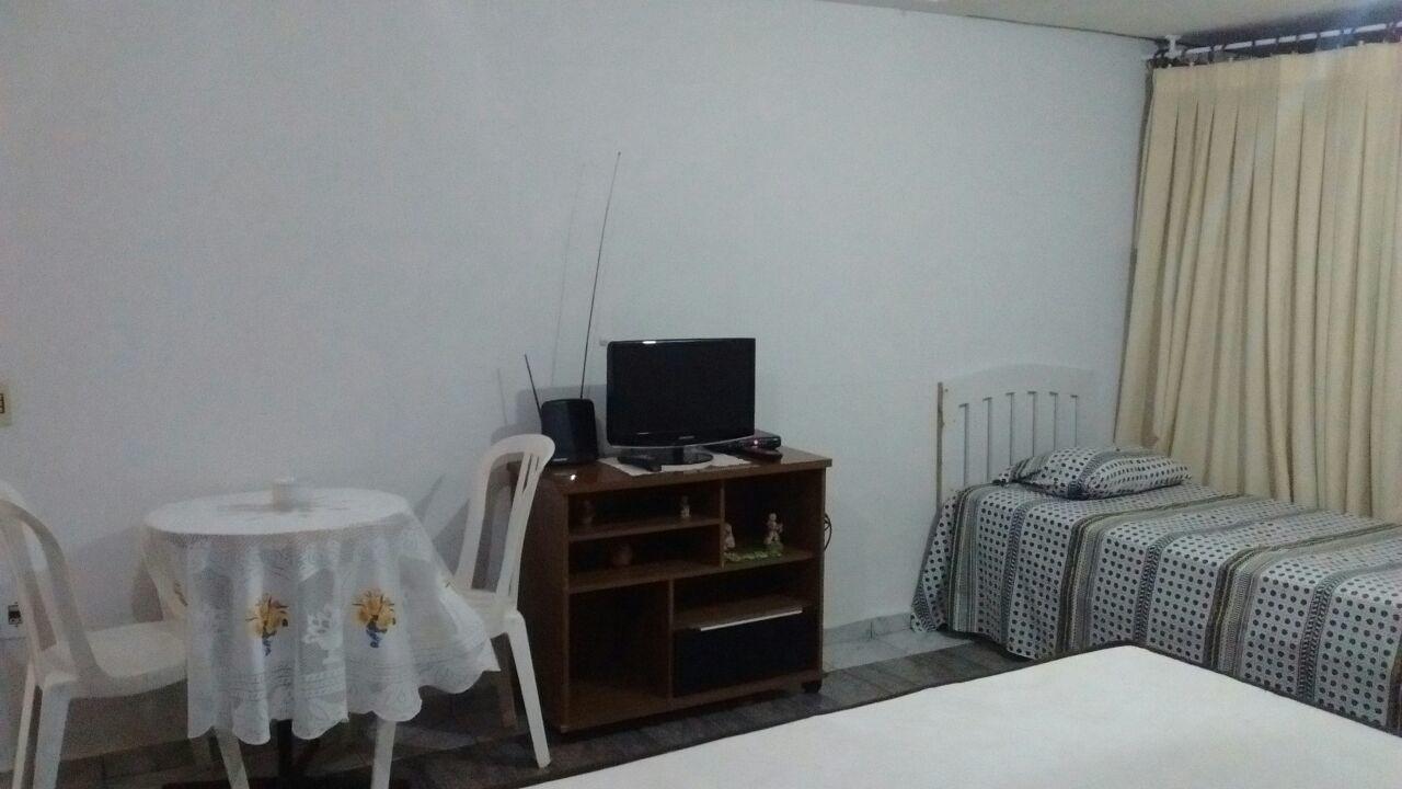Pensão Ana Poipa *