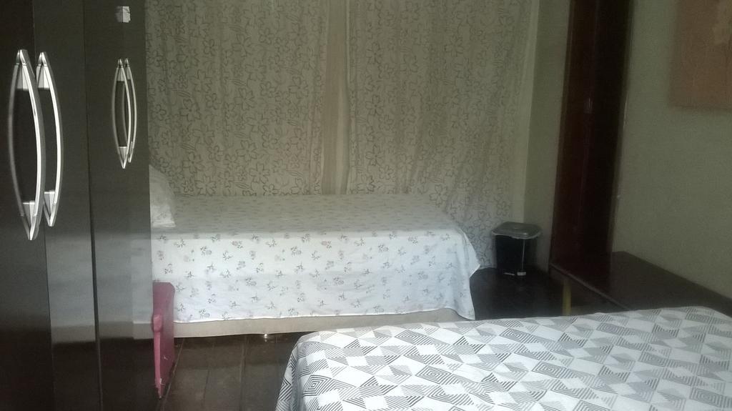 Pensão Ana Poipa *